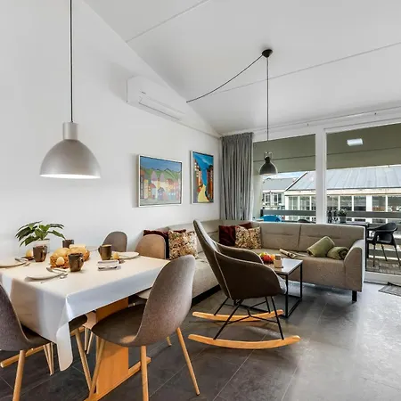 Modernized Centrally Located In Sondervig With 200 Meters To The North Sea Vakantiehuis *