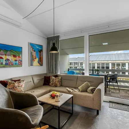 Vakantiehuis Modernized Centrally Located In Sondervig With 200 Meters To The North Sea