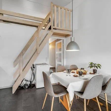 Modernized Centrally Located In Sondervig With 200 Meters To The North Sea