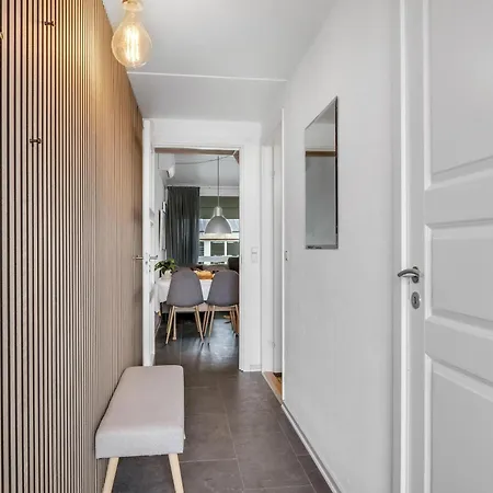 Modernized Centrally Located In Sondervig With 200 Meters To The North Sea
