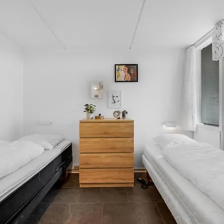 Modernized Centrally Located In Sondervig With 200 Meters To The North Sea Vakantiehuis *